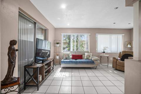 4708 NW 49th Drive, Tamarac FL - photo 15 of 35