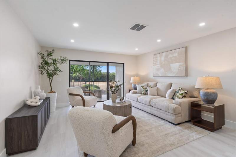2 bedroom Condominium at 47 Stratford Lane #F, Stratford At Hunters Run Condo, Boynton Beach — photo 2