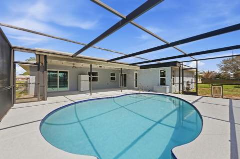 826 SE Quiescent Lane, Port St. Lucie FL - photo 10 of 52