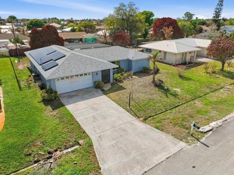 826 SE Quiescent Lane, Port St. Lucie FL - photo 12 of 52