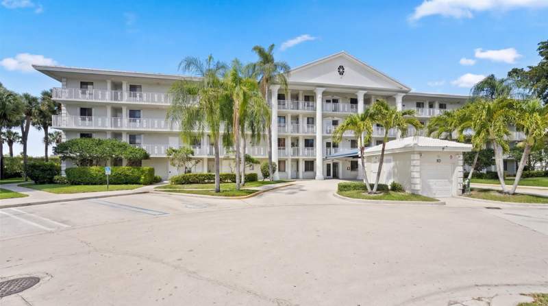 2 bedroom Condominium at 2741 Village Boulevard #303, Whitehall Village, West Palm Beach — photo 3