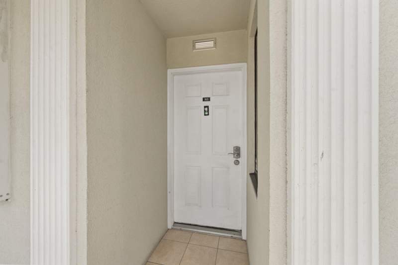 2 bedroom Condominium at 2741 Village Boulevard #303, Whitehall Village, West Palm Beach — photo 5