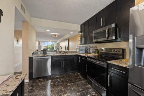 2741 Village Boulevard #303, West Palm Beach FL - photo 11 of 21