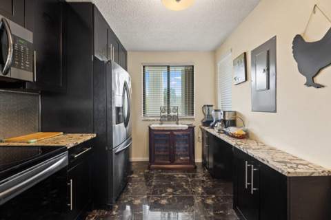2741 Village Boulevard #303, West Palm Beach FL - photo 13 of 21