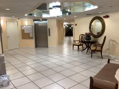 1300 Saint Charles Place #Unit Ph13, Pembroke Pines FL - photo 10 of 43