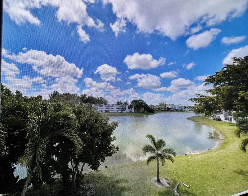 2 bedroom Condominium at 314 Wellington D, Century Village - Wellington Condos, West Palm Beach — photo 2