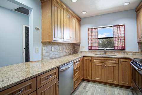 6041 SE Landing Way, Stuart FL - photo 20 of 27