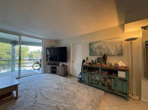 1040 SE 4th Avenue #331, Deerfield Beach FL - photo 11 of 15