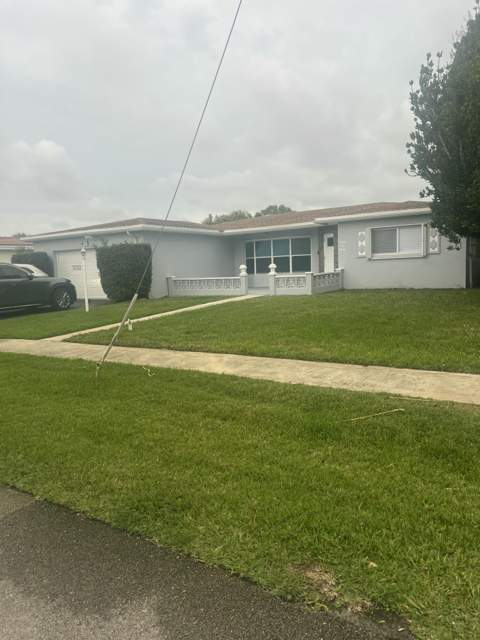 4680 NW 39th Street, Lauderdale Lakes FL - photo 8 of 48