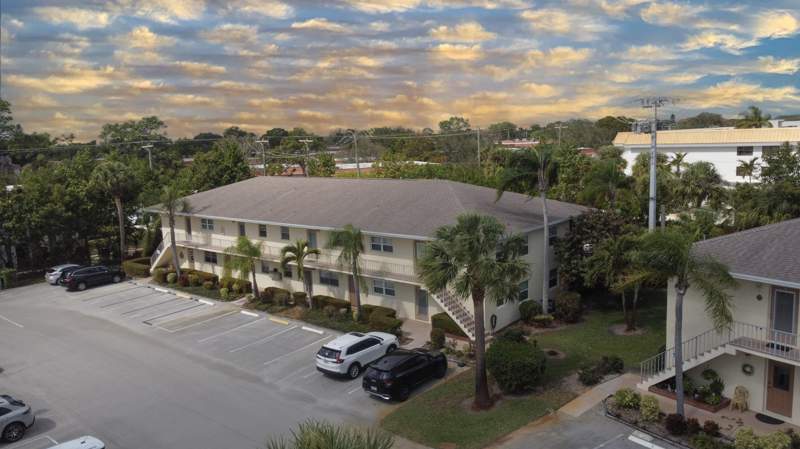 2 bedroom Condominium at 2950 SE Ocean Boulevard #130-4, Kingswood Condo, Stuart — photo 4