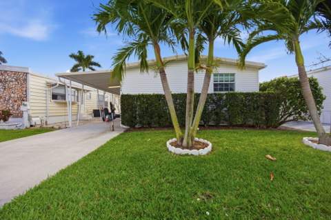 2774 SW 54th Street, Fort Lauderdale FL - photo 6 of 41