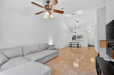 2303 Landings Boulevard, Greenacres FL - photo 18 of 59