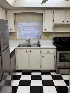 2 bedroom Condominium at 2995 Crosley Drive #H, Cresthaven Villas Condo 19, West Palm Beach — photo 3