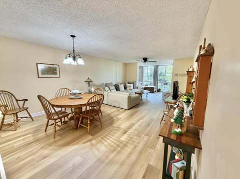 7320 Lake Cir Drive #204, Margate FL - photo 8 of 25