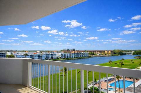 115 Lakeshore Drive #749, North Palm Beach FL - photo 8 of 59