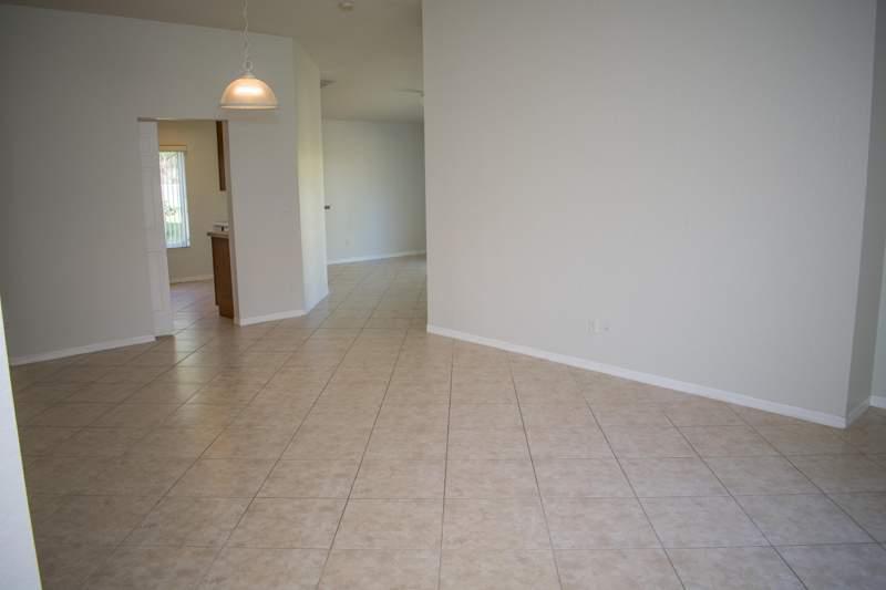 4 bedroom Single Family Residence at 1951 SW Newport Isles Boulevard, First Replat Of Portofino Isles, Port St. Lucie — photo 2