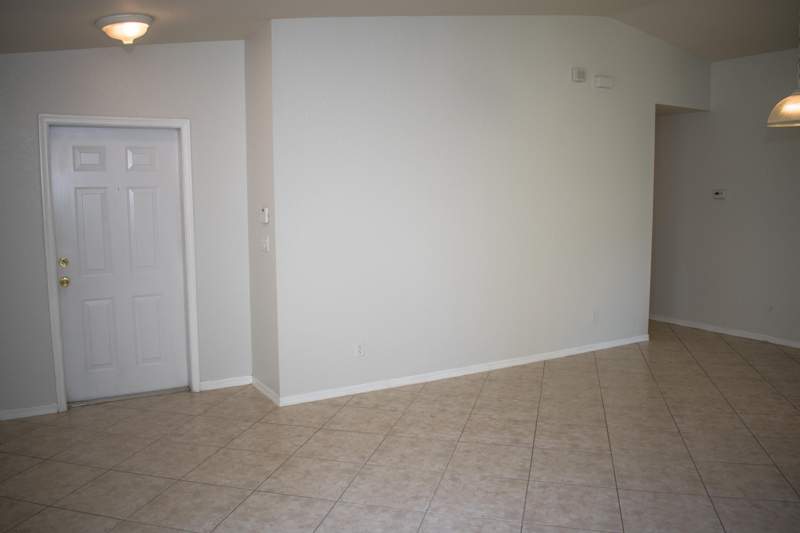 4 bedroom Single Family Residence at 1951 SW Newport Isles Boulevard, First Replat Of Portofino Isles, Port St. Lucie — photo 3