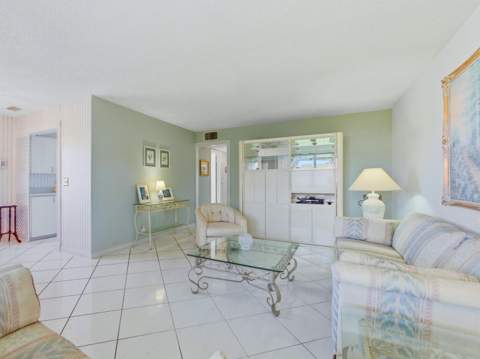 680 W Horizons W #212, Boynton Beach FL - photo 8 of 30