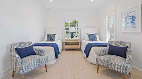 677 Village Road, North Palm Beach FL - photo 22 of 24