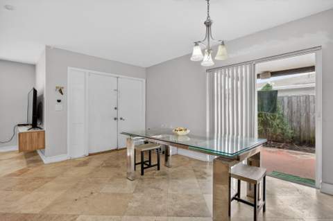 415 SW 61st Terrace, Margate FL - photo 9 of 39