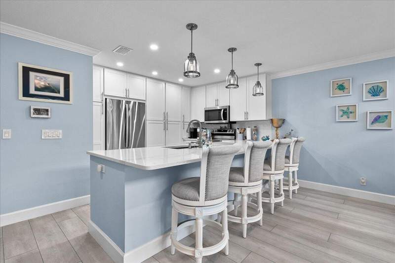 2 bedroom Townhouse at 2359 Treasure Isle Drive #31, Mariners Cove, Palm Beach Gardens — photo 5
