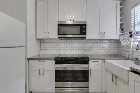 3619 Spruce Avenue, West Palm Beach FL - photo 15 of 46