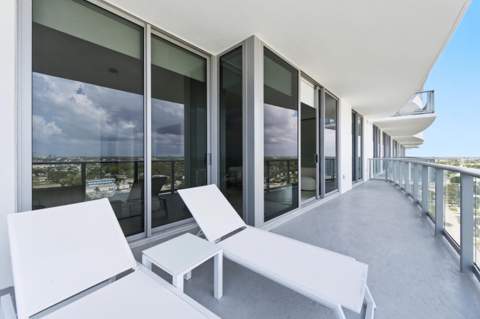 220 Lake Shore Drive #1205, Lake Park FL - photo 10 of 77