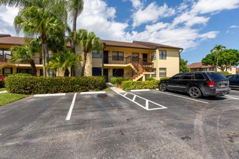 4715 Lucerne Lakes Boulevard #205, Lake Worth FL - photo 15 of 15