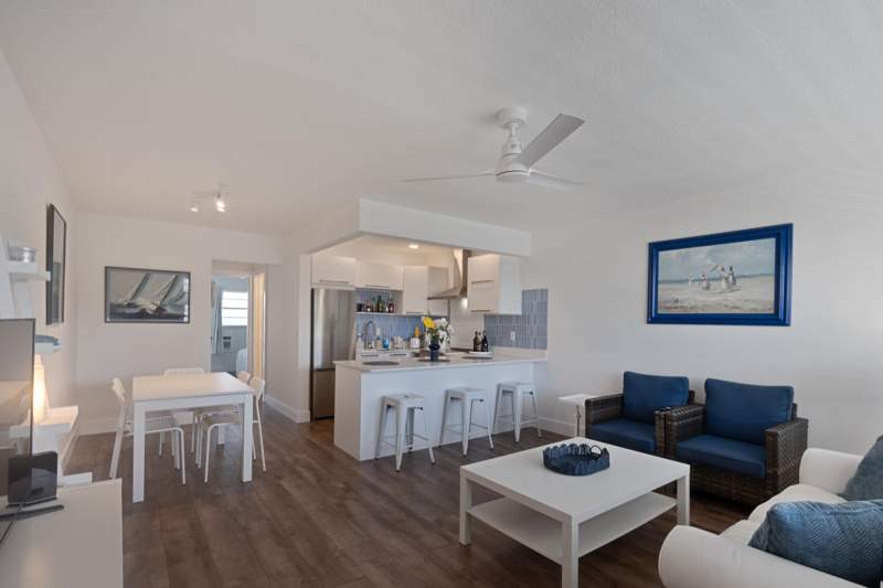 1 bedroom Stock Cooperative at 2520 S Federal Highway #12-A, Hampshire Gardens, Boynton Beach — photo 3