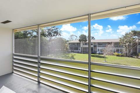 94 Hastings F, West Palm Beach FL - photo 14 of 16