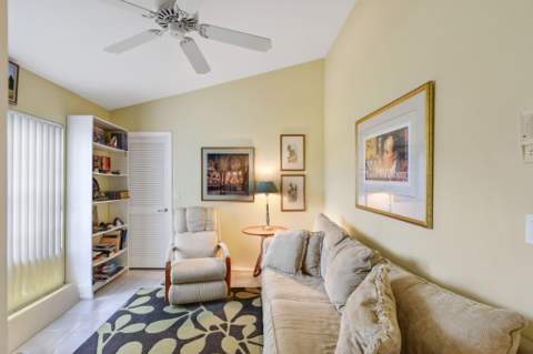 8423 Juddith Avenue, Boynton Beach FL - photo 13 of 41