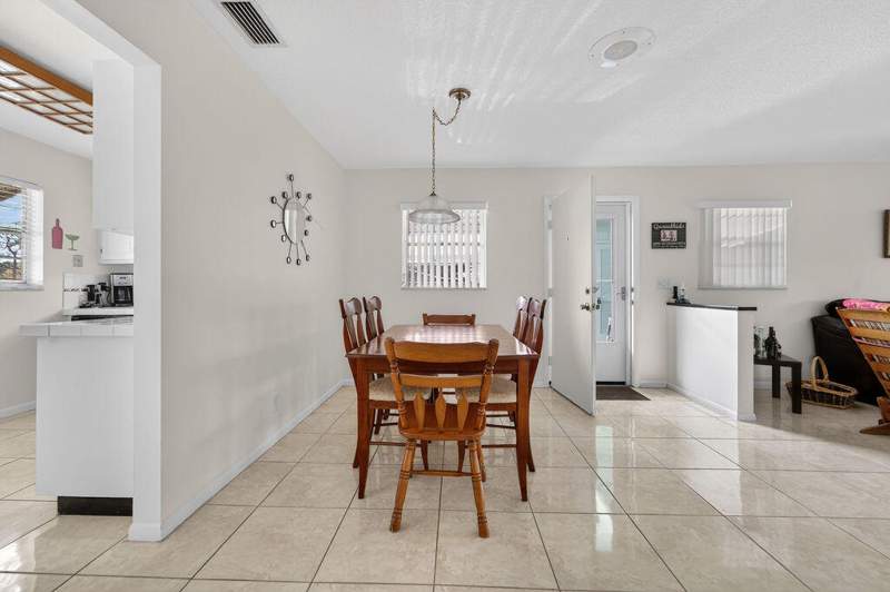 2 bedroom Villa at 622 Hummingbird Lane, Country Manors Condo, Delray Beach — photo 5