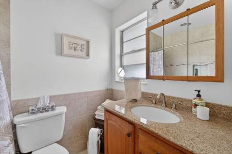 622 Hummingbird Lane, Delray Beach FL - photo 12 of 36