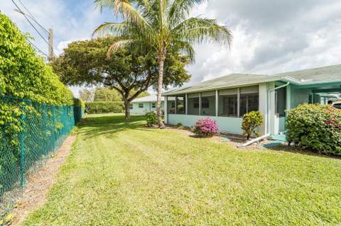 622 Hummingbird Lane, Delray Beach FL - photo 22 of 36