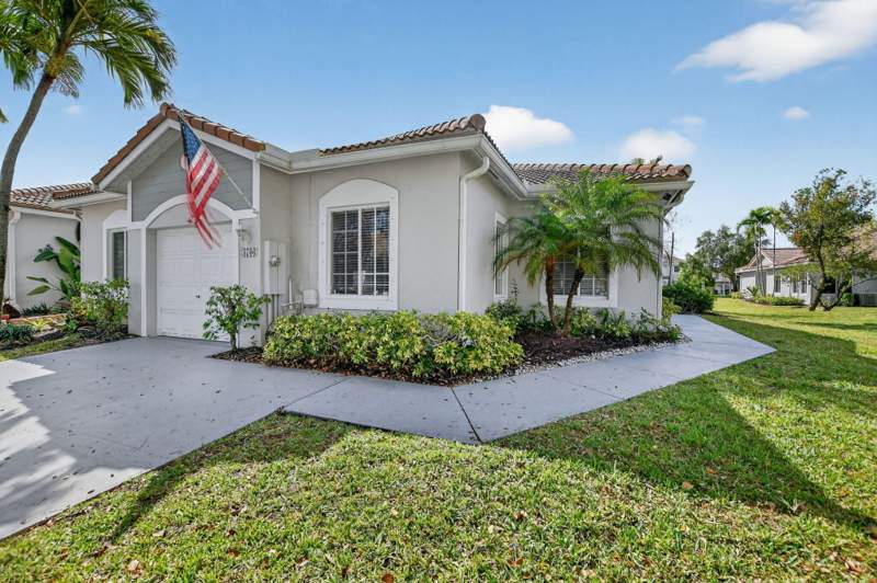 3 bedroom Villa at 4706 SW 13th Street, Olympia & York Residential Plat, Deerfield Beach — photo 2