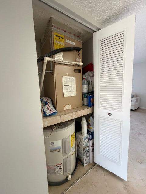 812 Sky Pine Way #D2, Greenacres FL - photo 12 of 13