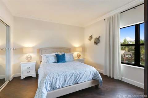 100 Uno Lago Drive #205, Juno Beach FL - photo 8 of 13