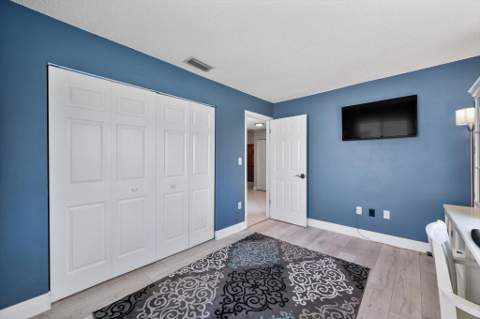 15541 Dover Court, Davie FL - photo 21 of 35
