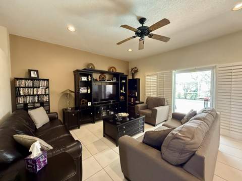 8611 Gold Cay, West Palm Beach FL - photo 8 of 43