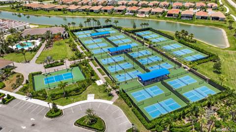 9135 SW Pepoli Way, Port St. Lucie FL - photo 7 of 57