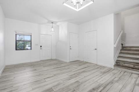 5884 Mustang Manor, Davie FL - photo 9 of 22