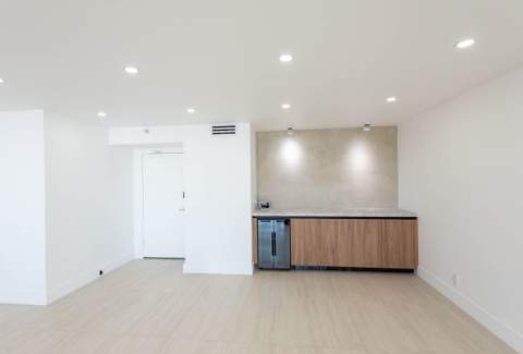 5200 N Ocean Boulevard #1503, Lauderdale-By-The-Sea FL - photo 14 of 47