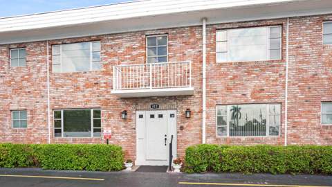 412 S Cypress Road #205, Pompano Beach FL - photo 19 of 24