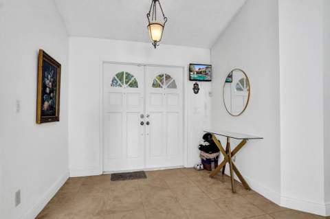 10527 Zurich Street, Cooper City FL - photo 6 of 58