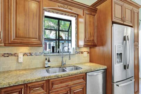 10527 Zurich Street, Cooper City FL - photo 17 of 58