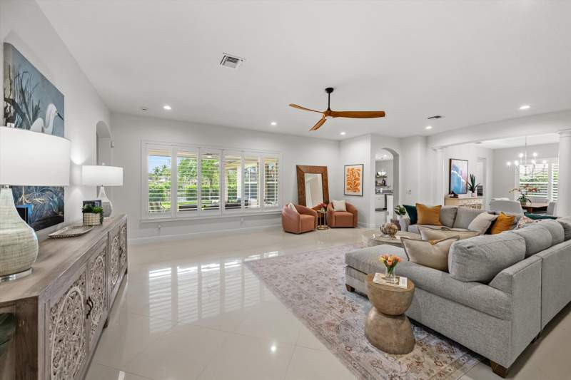 5 bedroom Single Family Residence at 108 Casa Circle, Loxahatchee Reserve, Jupiter — photo 3