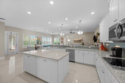 108 Casa Circle, Jupiter FL - photo 16 of 53