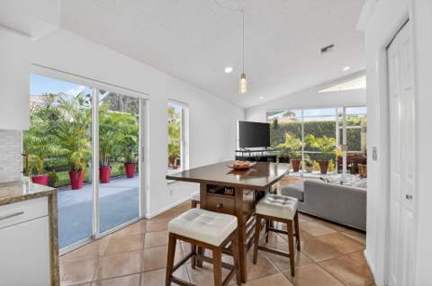 11590 Creekside Drive, Boynton Beach FL - photo 9 of 26