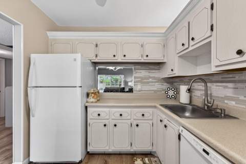 7680 NW 1st Street #201, Margate FL - photo 8 of 28