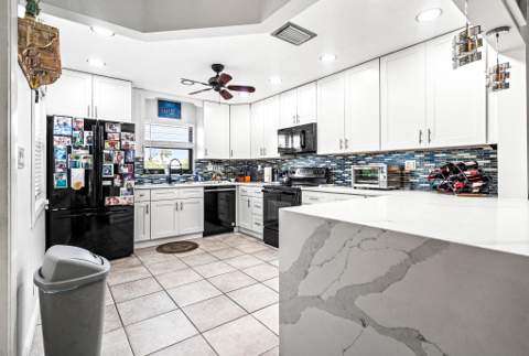 3250 NE 12th Street #1, Pompano Beach FL - photo 7 of 37